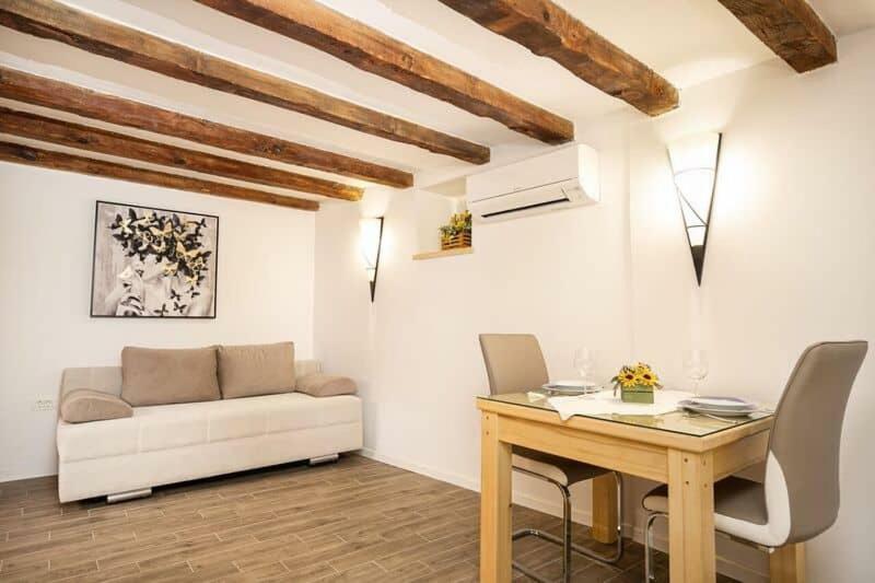 Studio Apartman Old Town Novi Vinodolski Exterior photo
